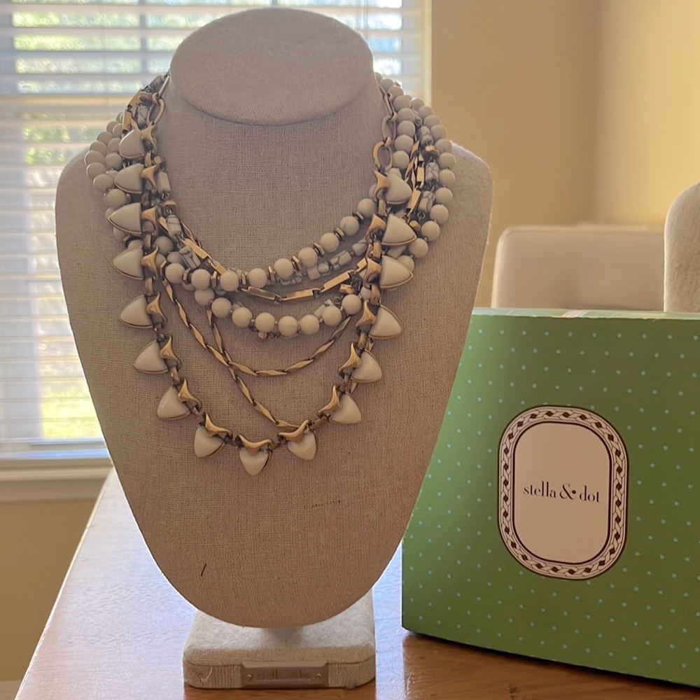 Retired Stella & Dot multiple strand necklace